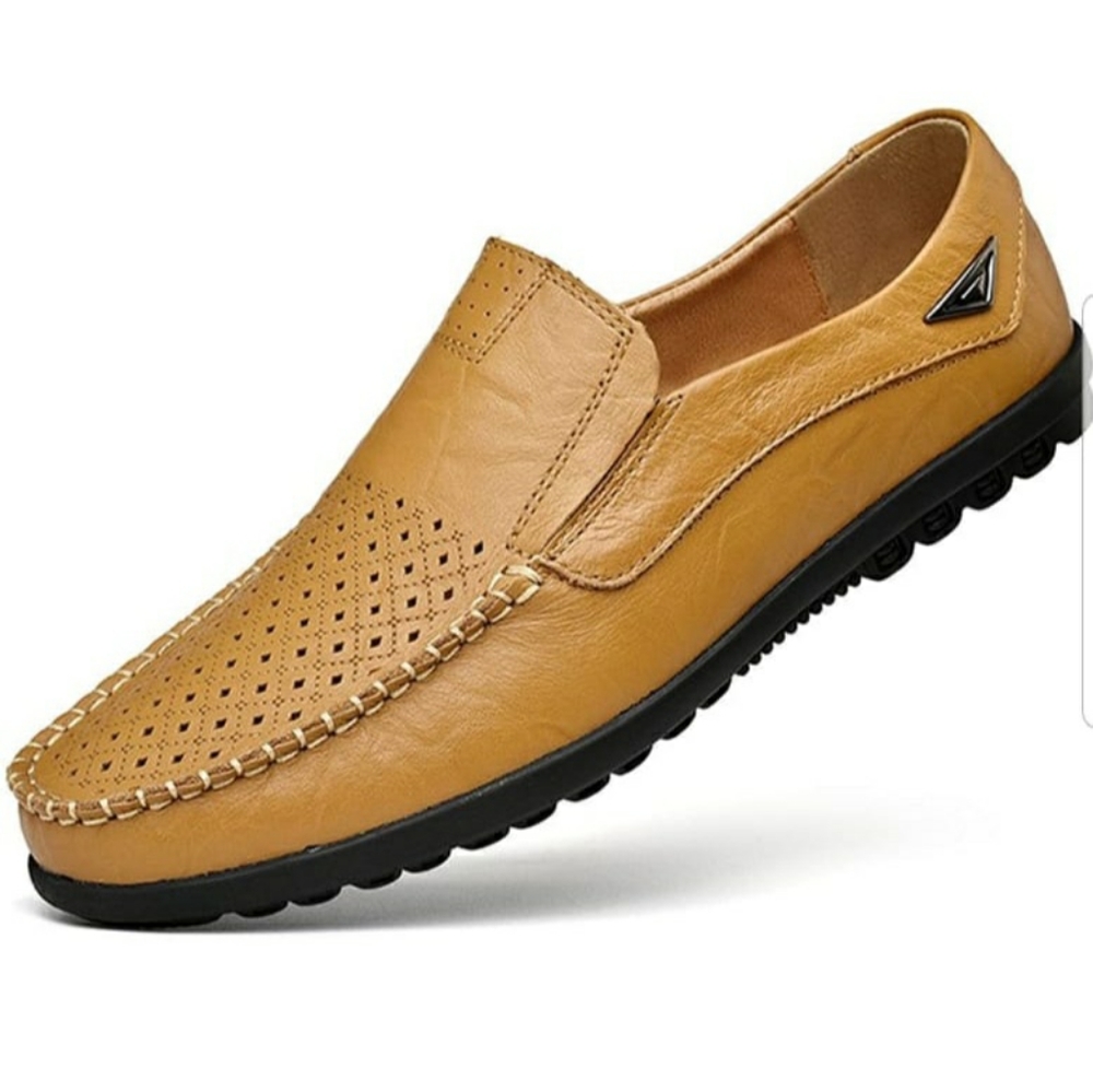 Shoe